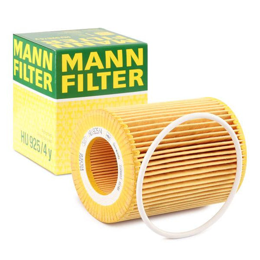 Oil Filter - 3.2L 6 Cylinder Petrol Freelander 2 (LR001419)(Mann & Hummel)